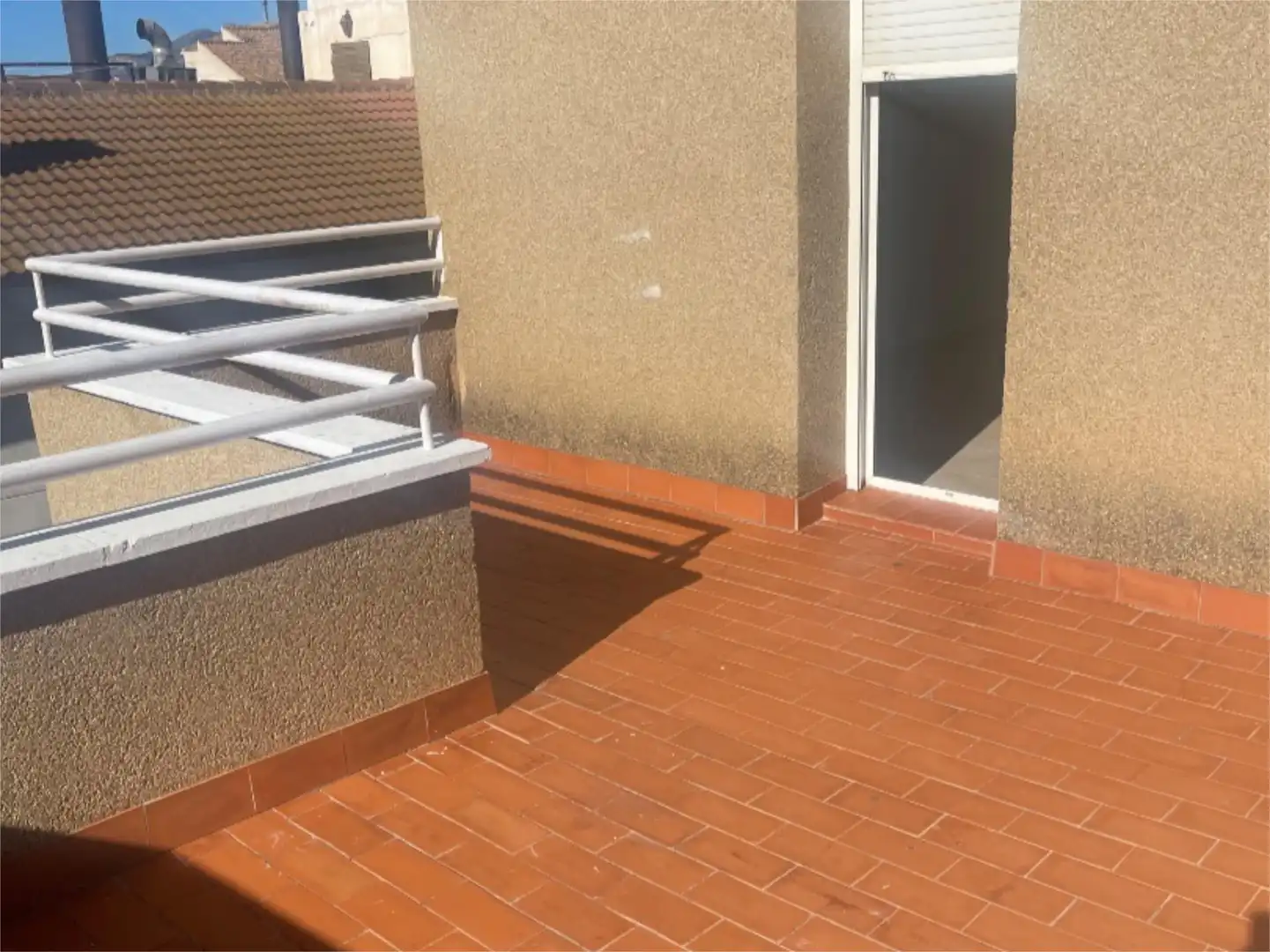 Terraza de Piso en venta en El Pinós / Pinoso con Jardín privado, Terraza y Balcón