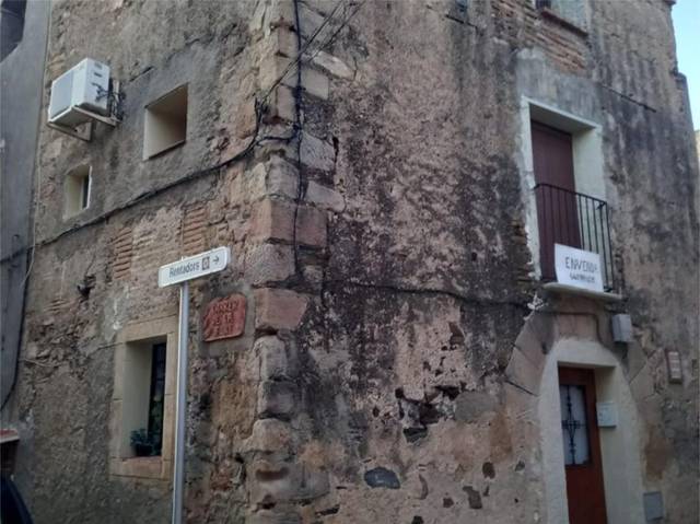 Piso en Venta en Carrer de la Font, 8 en Bellmunt del Priorat