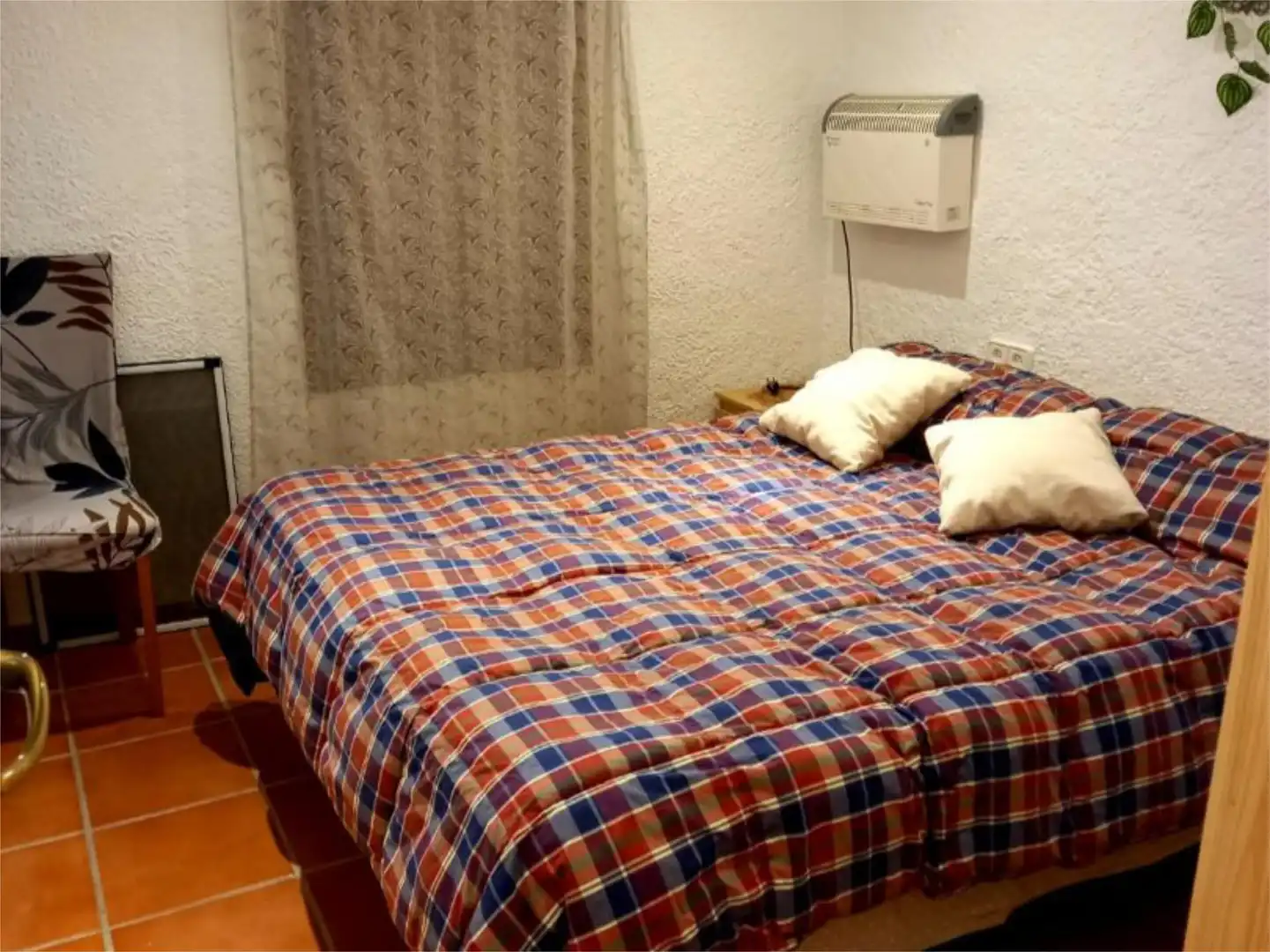 Dormitori de Casa adosada en venda en Bellmunt del Priorat amb Aire condicionat, Calefacció i Moblat