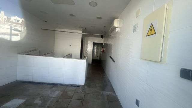 Local comercial en Alquiler en Avenida del Chorrillo, 30 en Centro