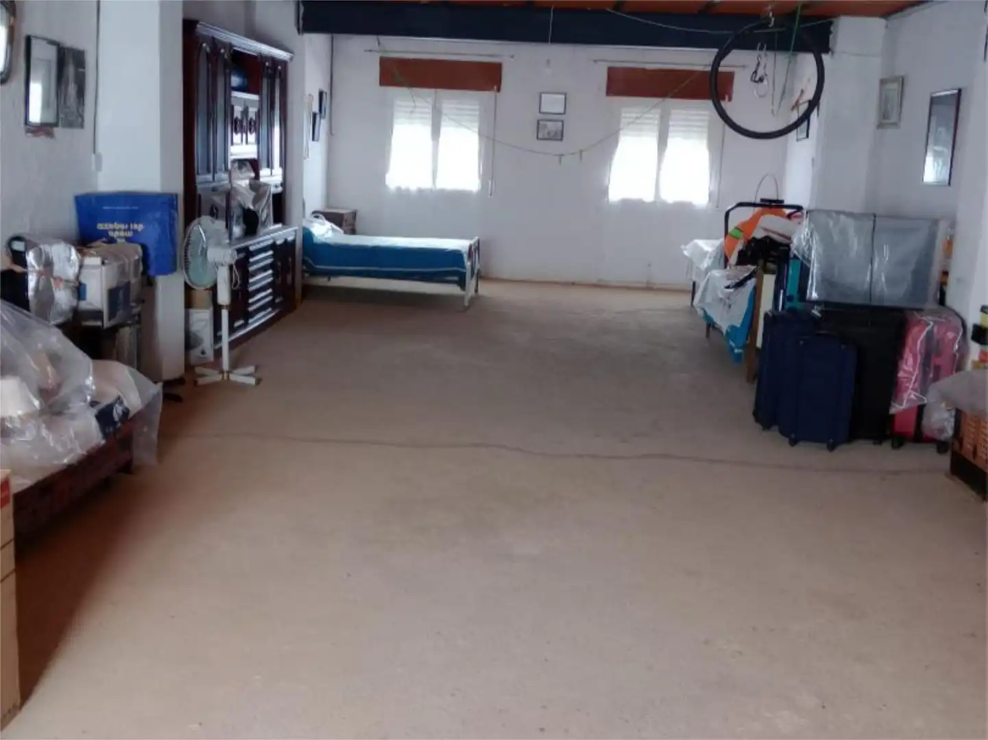 Casa adosada en venda en Monterrubio de la Serena amb Moblat i Balcó