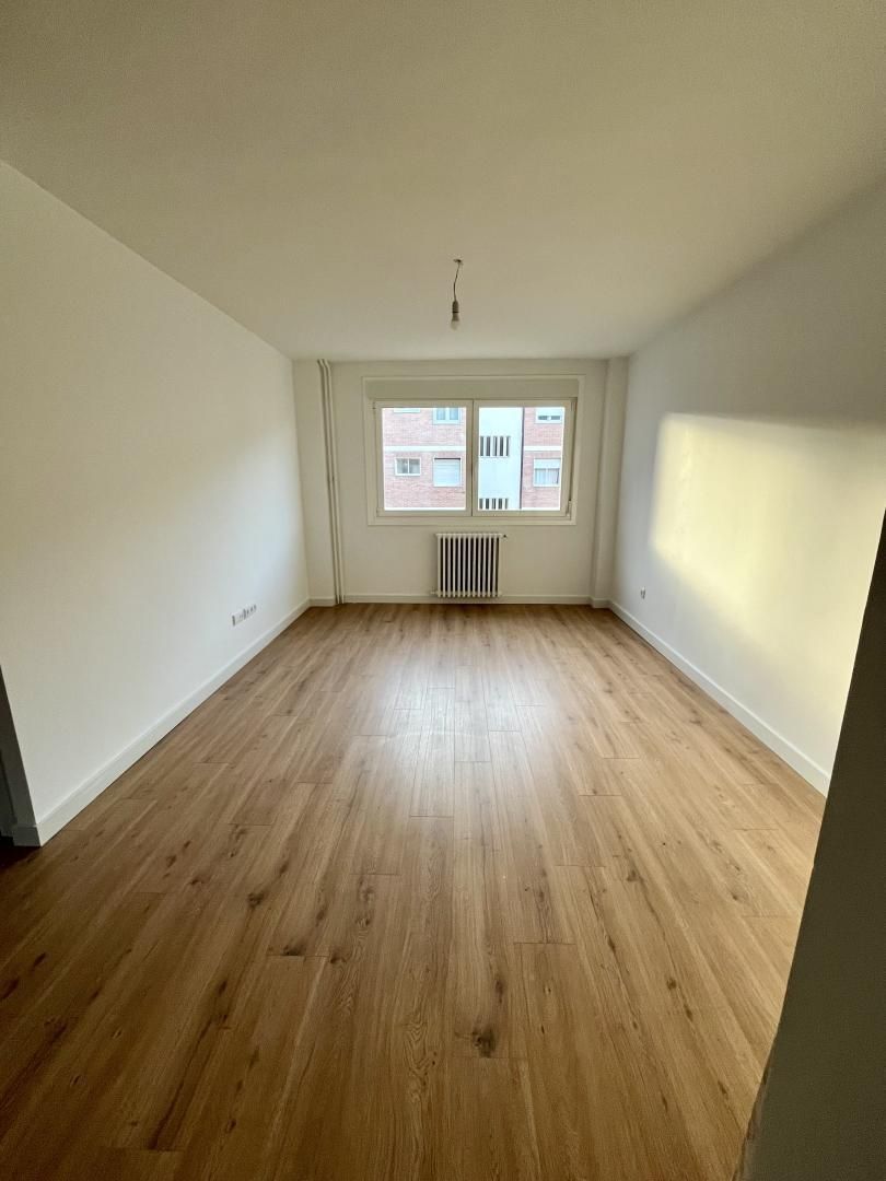 Dormitori de Pis en venda en Ourense Capital 