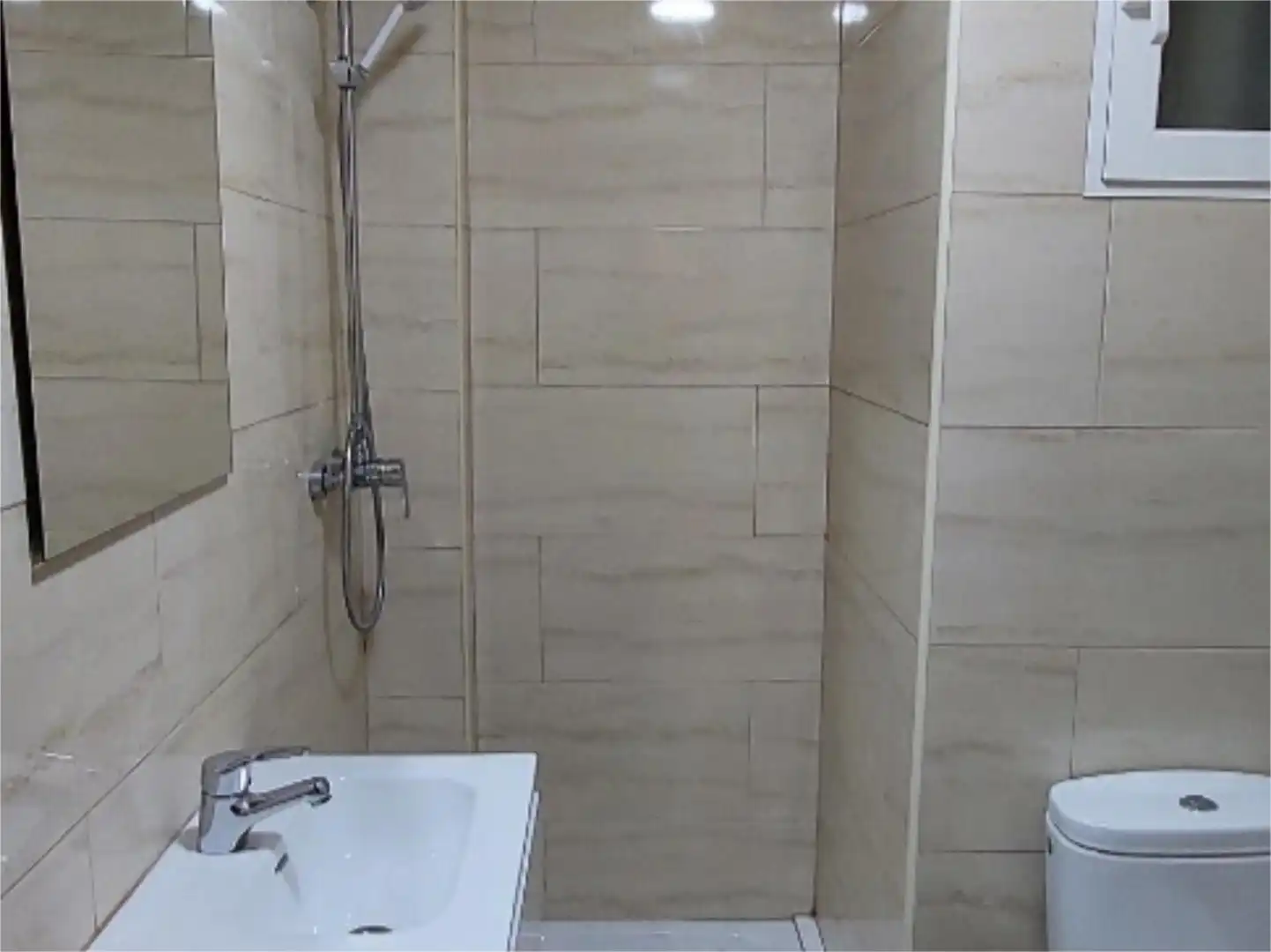 Flat for rent in Carrer de Tirant Lo Blanch, 7, En Corts - Doctor Waksman