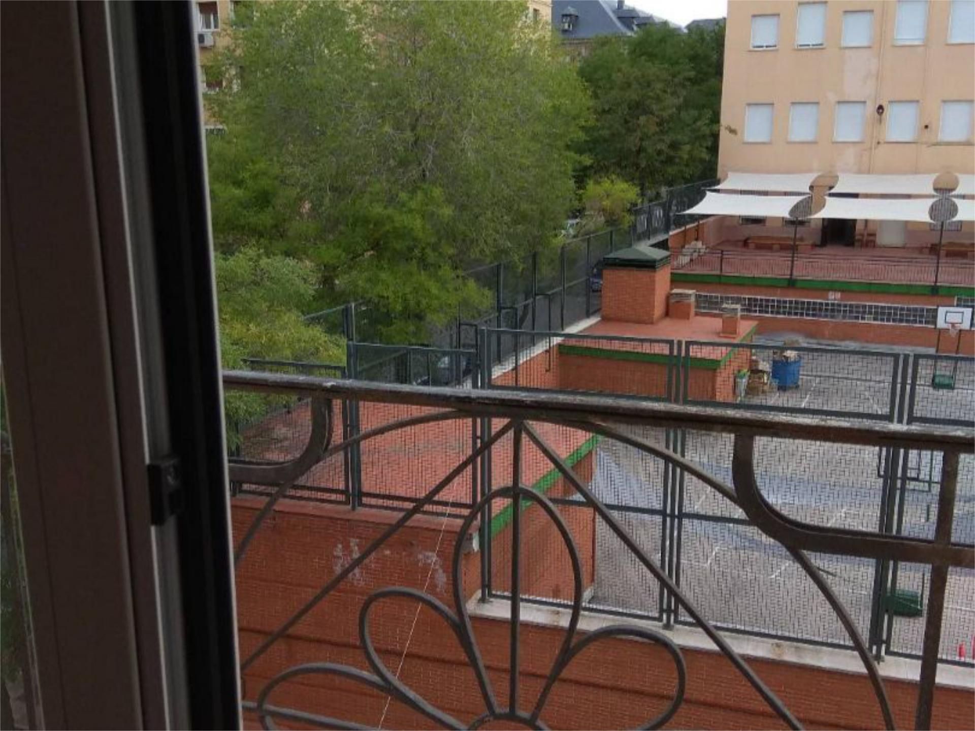 Pis de lloguer a Calle de Juan Álvarez Mendizábal, 99, Argüelles