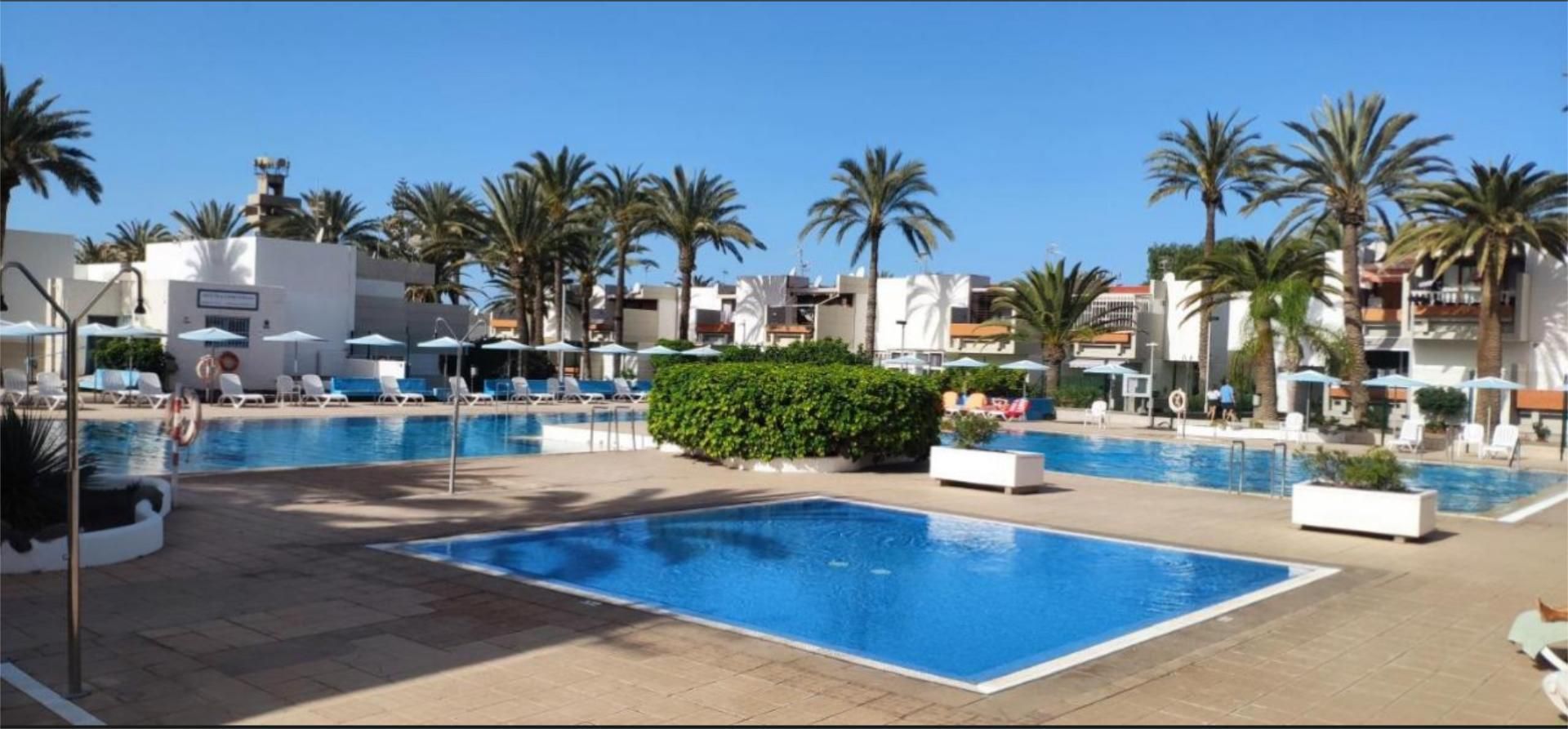 Swimming pool of Flat to rent in Arona  with Air Conditioner, Parquet flooring and Terrace