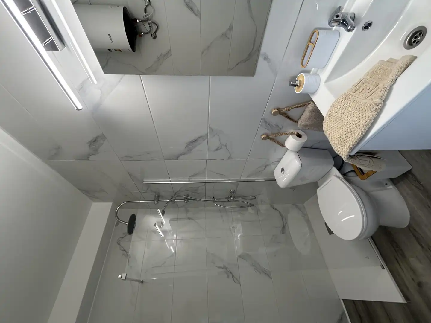 Baño de Piso de alquiler en Arona con Aire acondicionado, Parquet y Terraza
