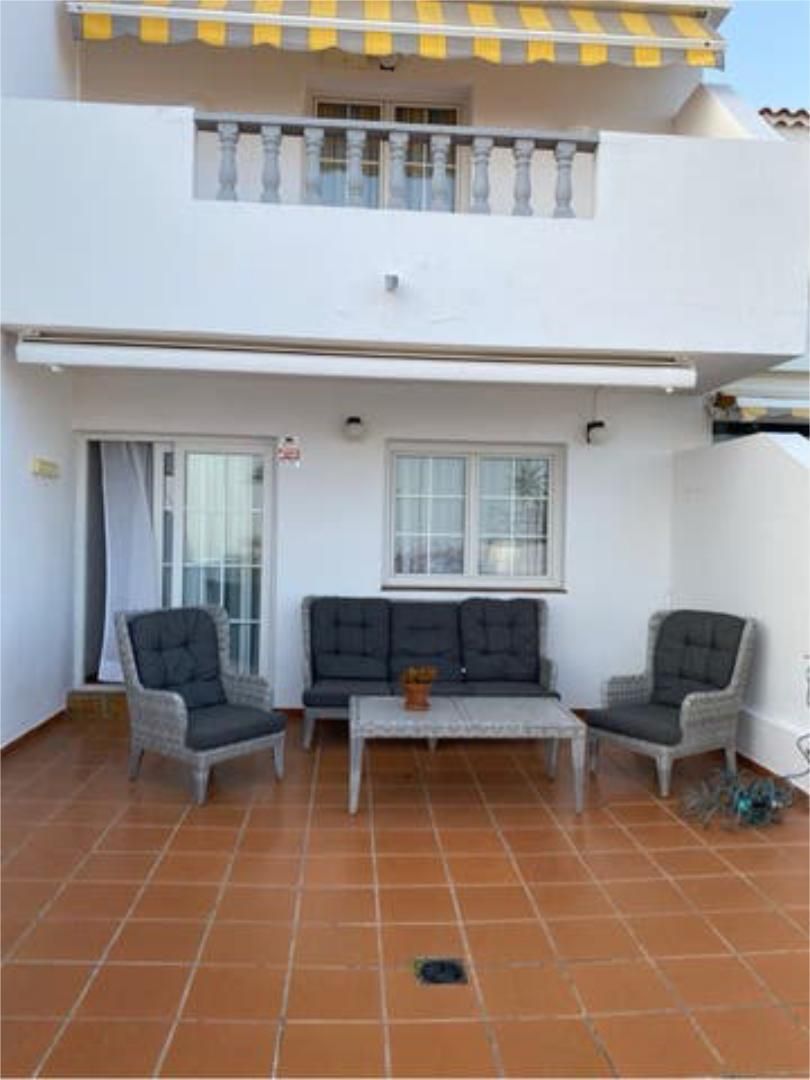 Casa adosada de lloguer a Centro - Ifara