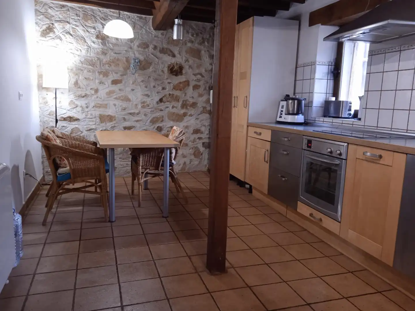 Casa o xalet en venda a Calle de la Fuente, 54, Jaraíz de la Vera Cuina de Casa o xalet en venda en Jaraíz de la Vera amb Terrassa i Balcó