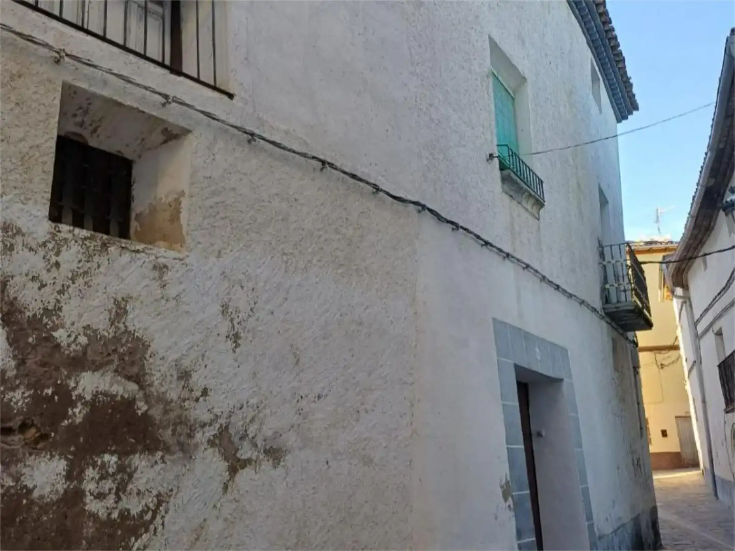 Casa adosada en venta en Calle del Horno, 31, Camporrélls Vista exterior de Casa adosada en venta en Camporrélls
