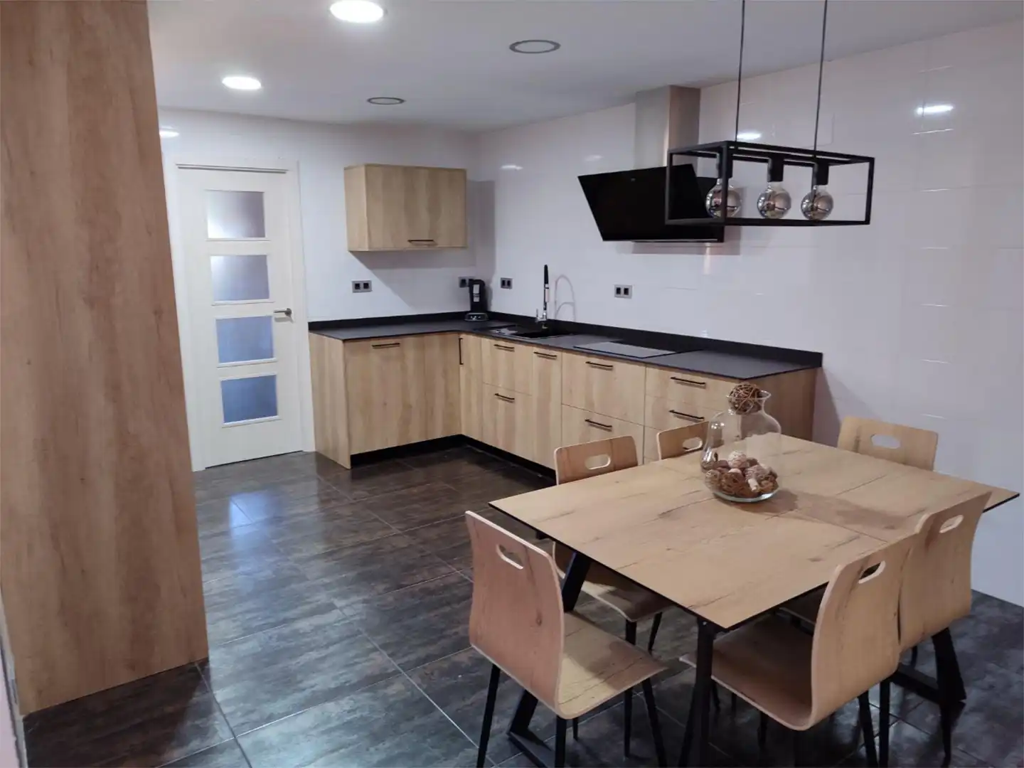 Cocina de Piso de alquiler en Alcorisa con Calefacción, Terraza y Amueblado