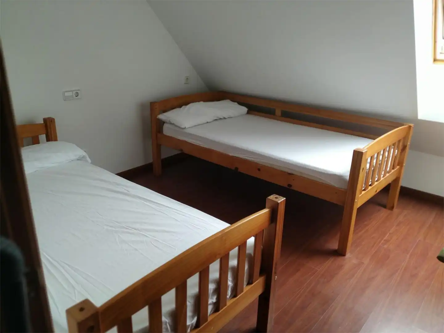 Maisonette zum Verkauf in Rúa Villadóniga, 5, Piñeiros- Freixeiro Schlafzimmer von Maisonette zum Verkauf in Narón
