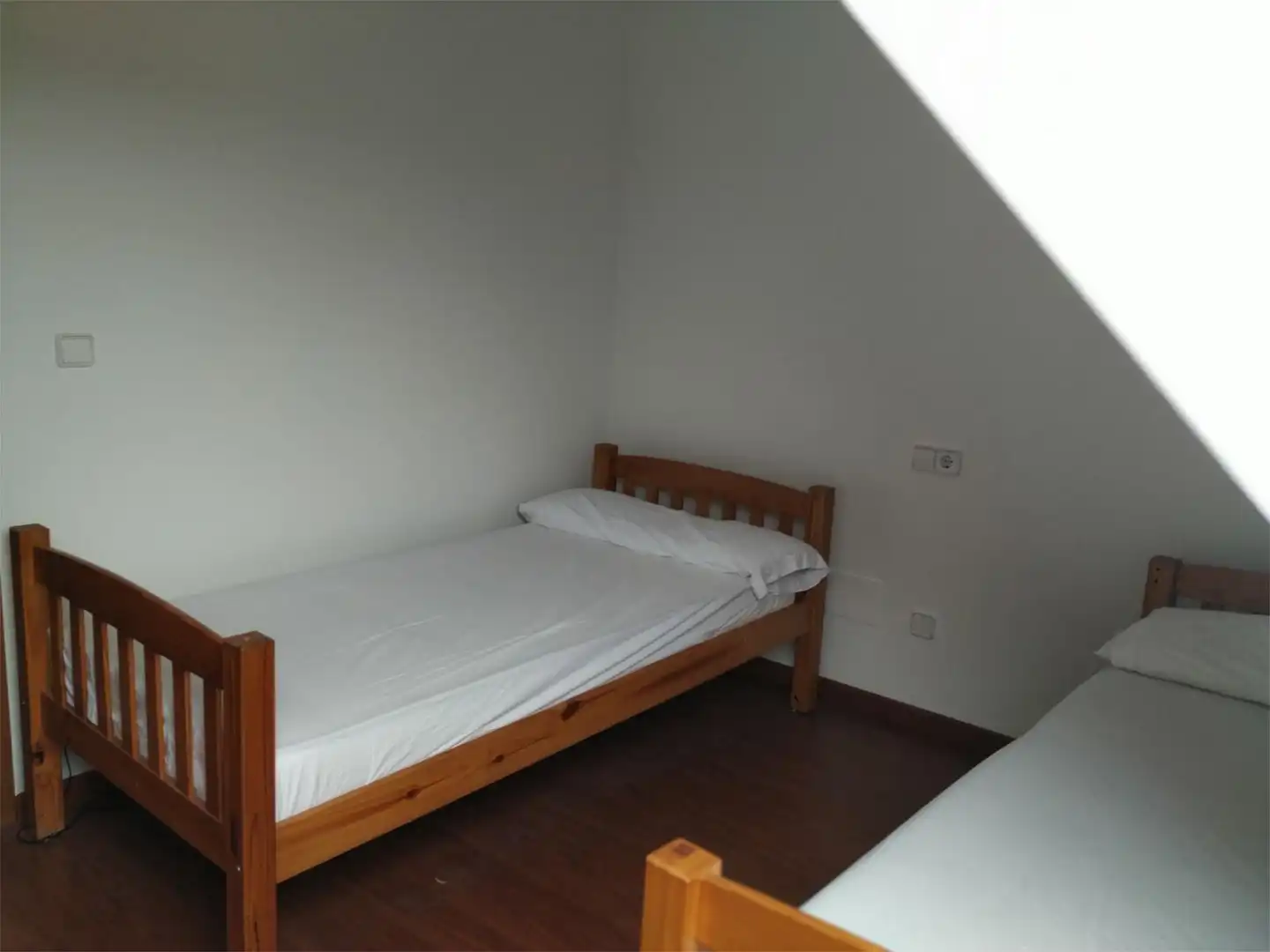 Maisonette zum Verkauf in Rúa Villadóniga, 5, Piñeiros- Freixeiro Schlafzimmer von Maisonette zum Verkauf in Narón