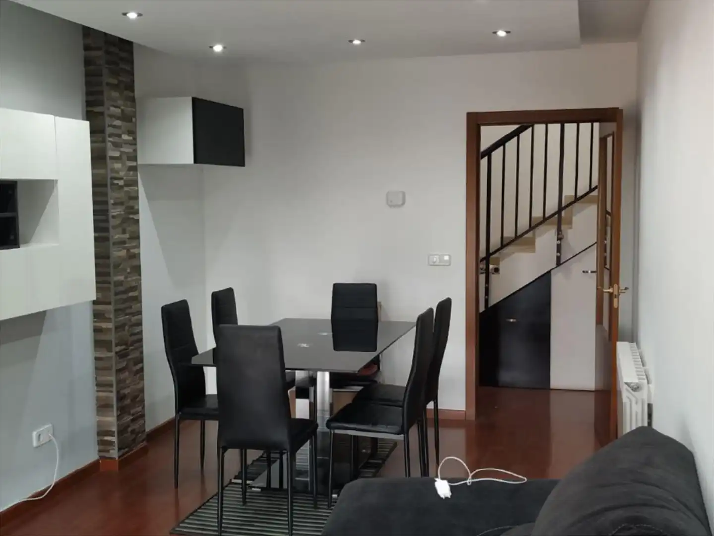 Maisonette zum Verkauf in Rúa Villadóniga, 5, Piñeiros- Freixeiro Esszimmer von Maisonette zum Verkauf in Narón