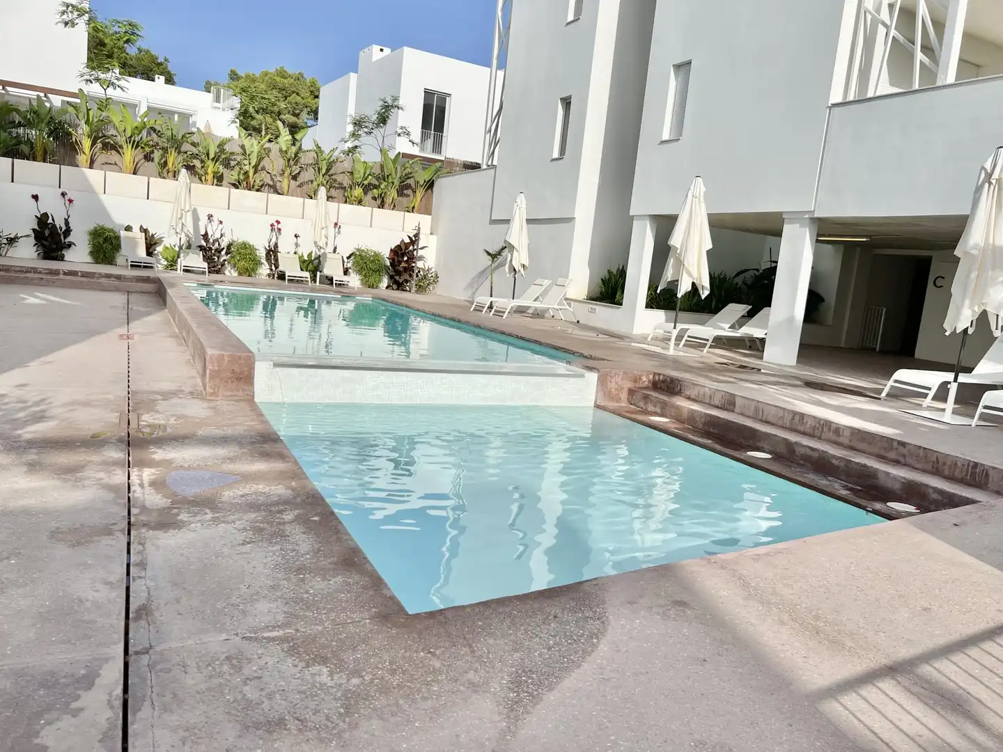 Piscina de Pis de lloguer en Sant Antoni de Portmany amb Aire condicionat, Terrassa i Traster