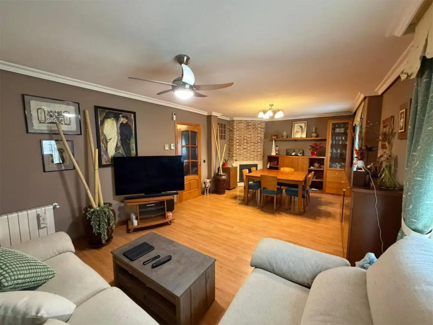 Piso en venta en Calle Óscar Arias, 18, Prado Santo Domingo - Ensanche Sala de estar de Piso en venta en Alcorcón con Aire acondicionado, Terraza y Piscina