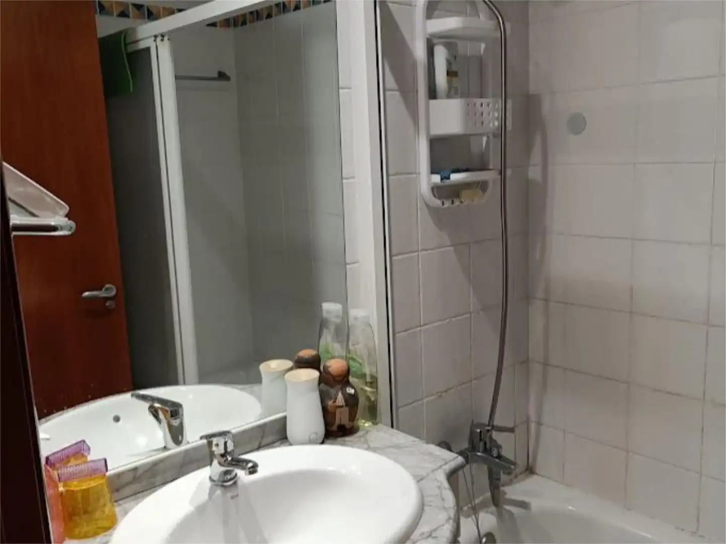 Wohnung zum Verkauf in Sant Genís dels Agudells Badezimmer von Wohnung zum Verkauf in Barcelona Capital mit Klimaanlage und Terrasse