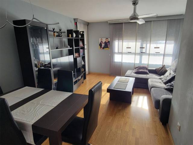 Piso en Venta en Carrer de Manuel Azaña, 10 en Ensanche - Río Júcar