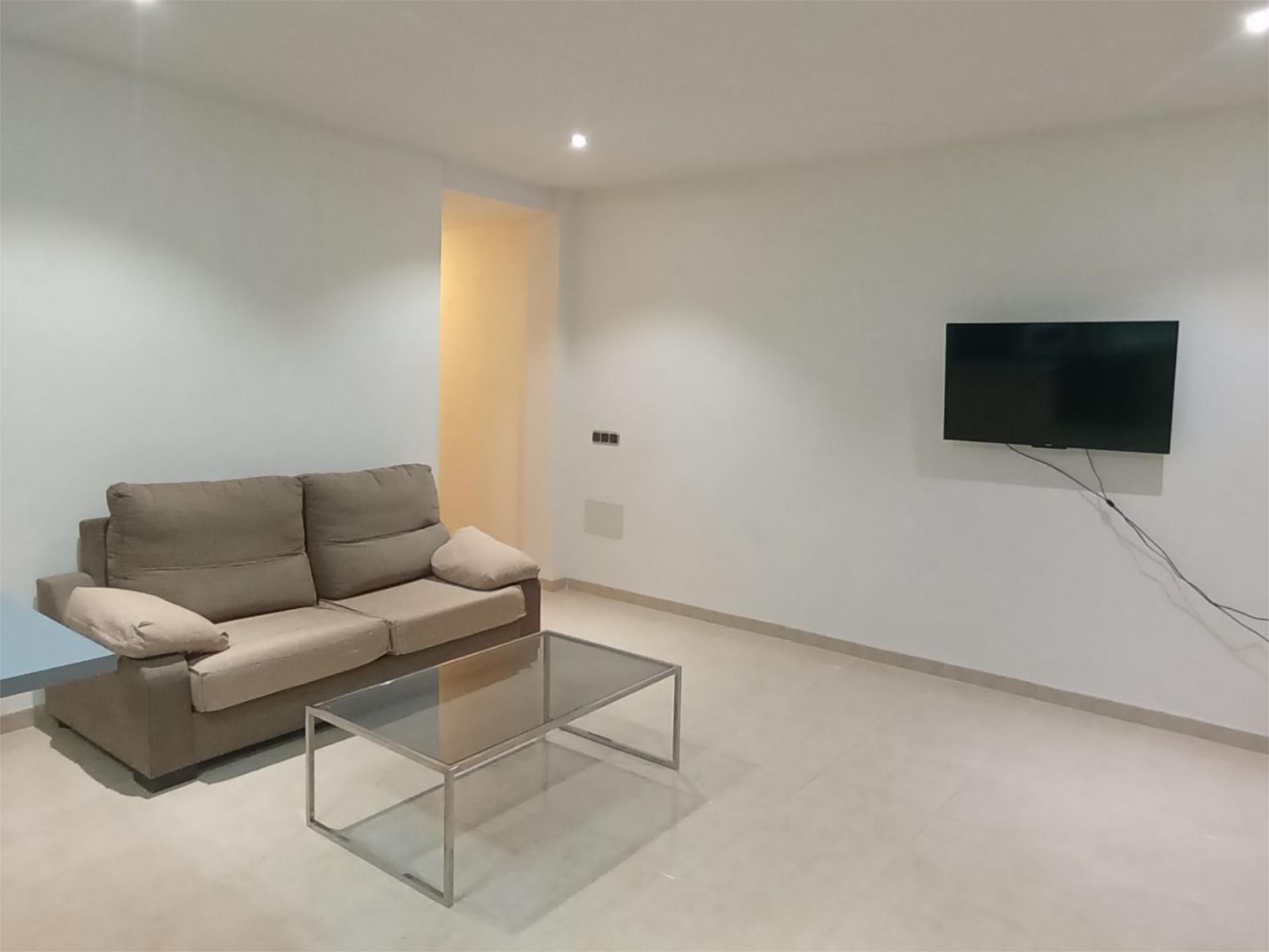 Sala d'estar de Pis de lloguer en Muro amb Terrassa i Balcó