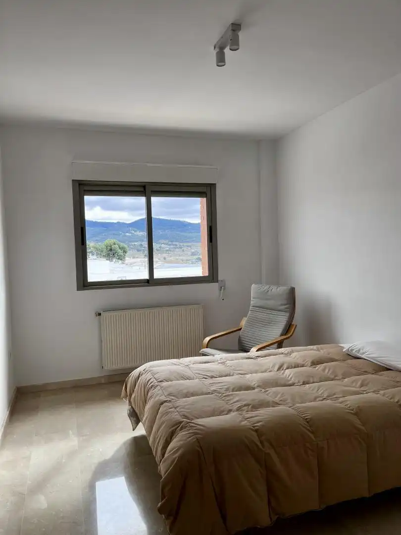Habitación de Piso en venta en Ibi con Calefacción, Amueblado y Balcón