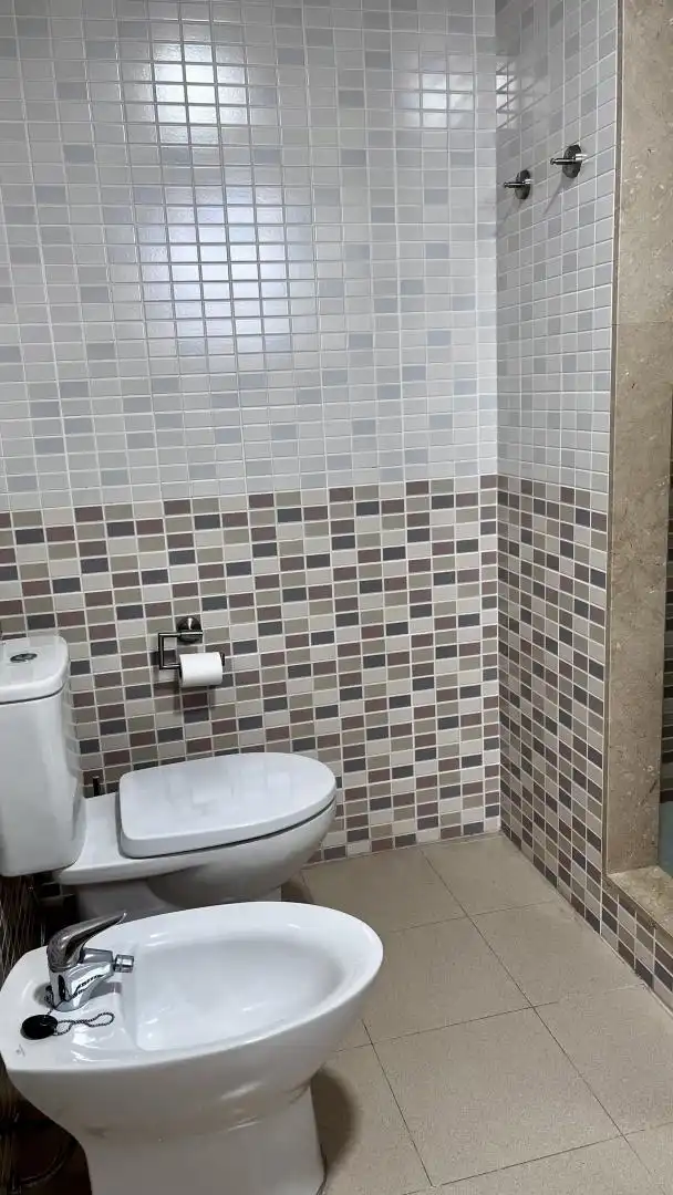 Baño de Piso en venta en Ibi con Calefacción, Amueblado y Balcón