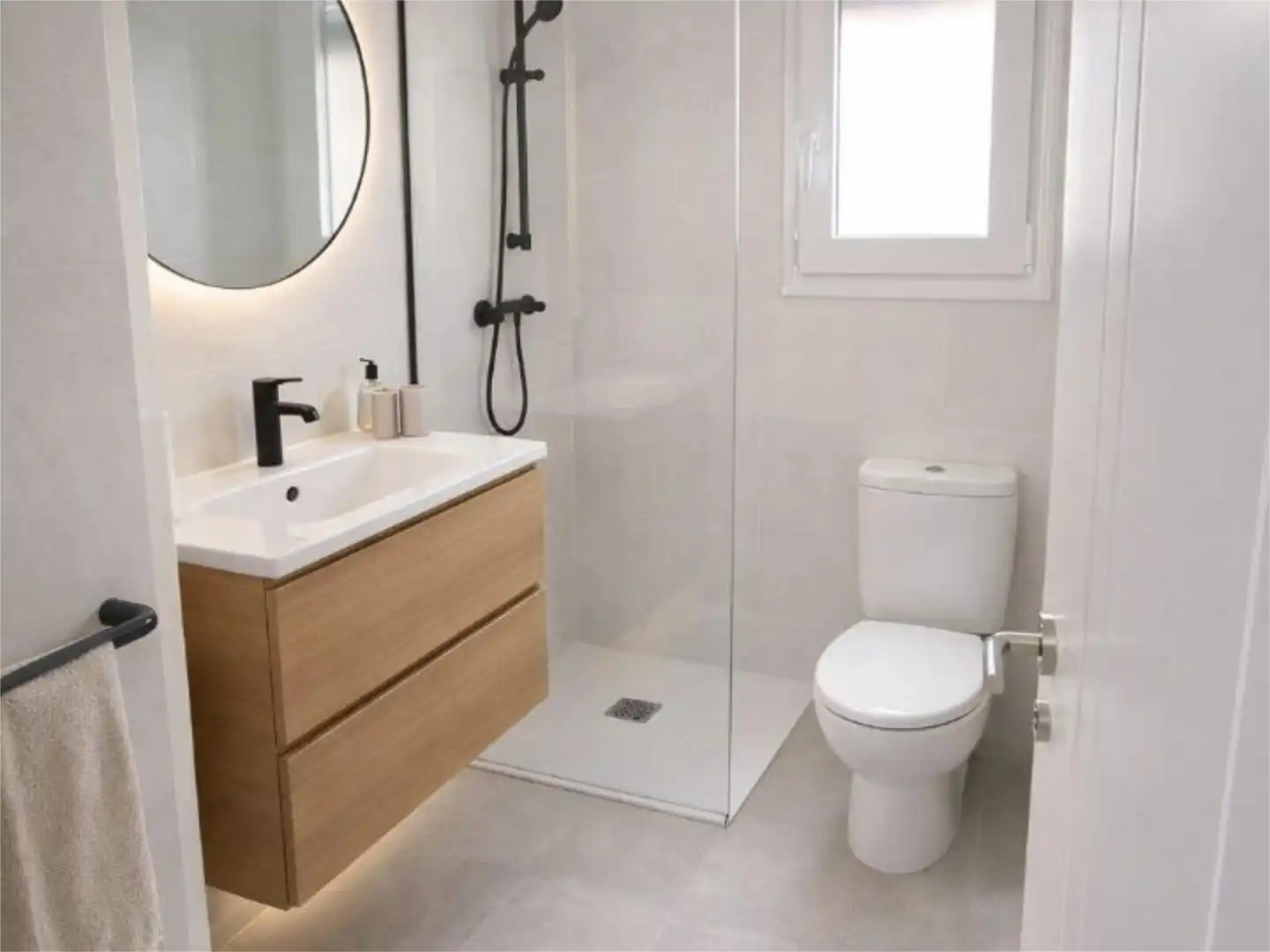Baño de Piso en venta en Coslada con Aire acondicionado, Terraza y Balcón