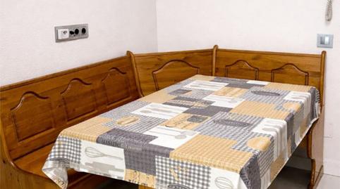 Photo 5 of Flat for sale in Avenida Carlos V, 34, Sur - PAU 4, Móstoles