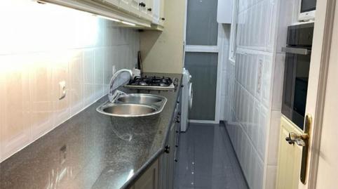 Piso de alquiler en Carrer D'emili Roca, 62, Porta, Barcelona Capital - imagen 4 Foto 4 de Piso de alquiler en Carrer D'emili Roca, 62, Porta, Barcelona Capital