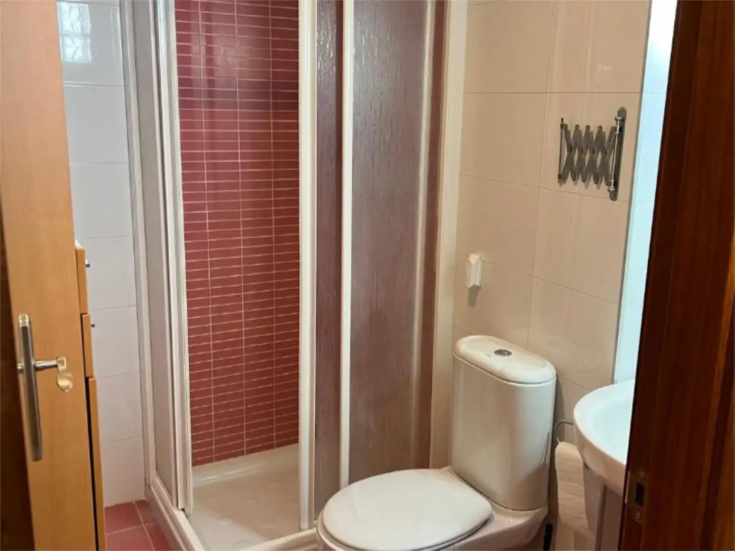 Piso en venta en Calle Alcalde Manuel Carcelén, 1, Chinchilla de Monte-Aragón Baño de Piso en venta en Chinchilla de Monte-Aragón con Aire acondicionado