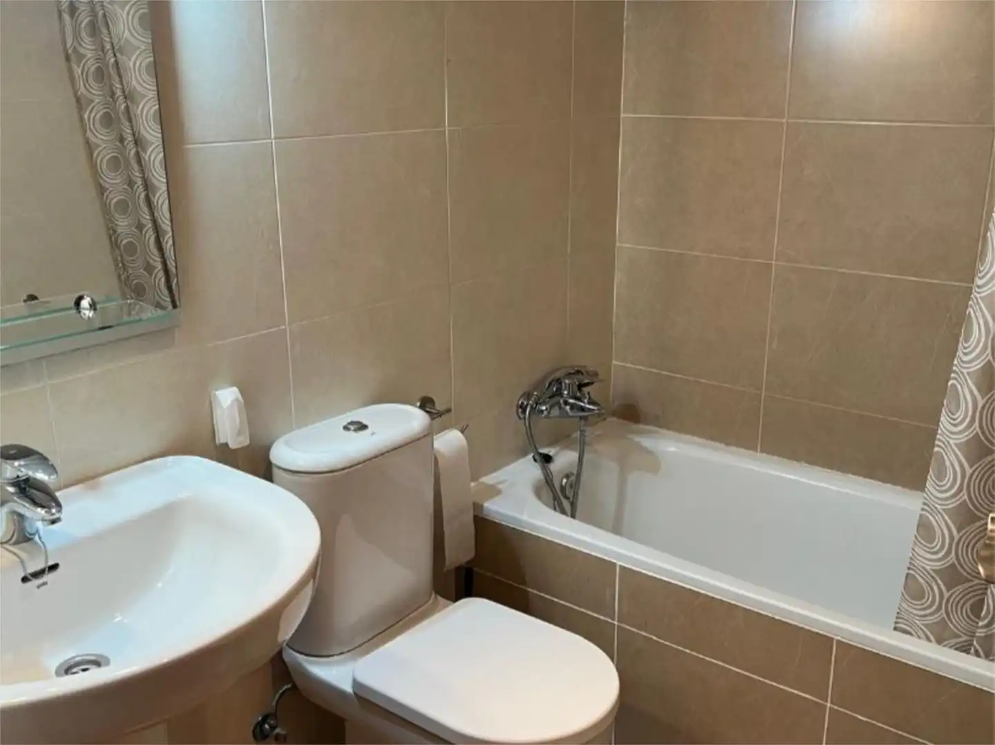 Piso en venta en Calle Alcalde Manuel Carcelén, 1, Chinchilla de Monte-Aragón Baño de Piso en venta en Chinchilla de Monte-Aragón con Aire acondicionado