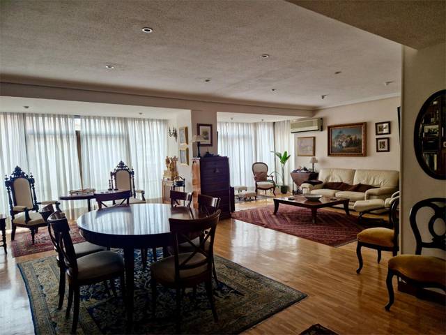 Piso en Venta en Calle de Brescia, 3 en Guindalera