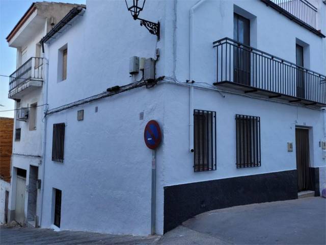 Casa-chalet en Venta en Calle Llana, 25 en Albanchez de Mágina