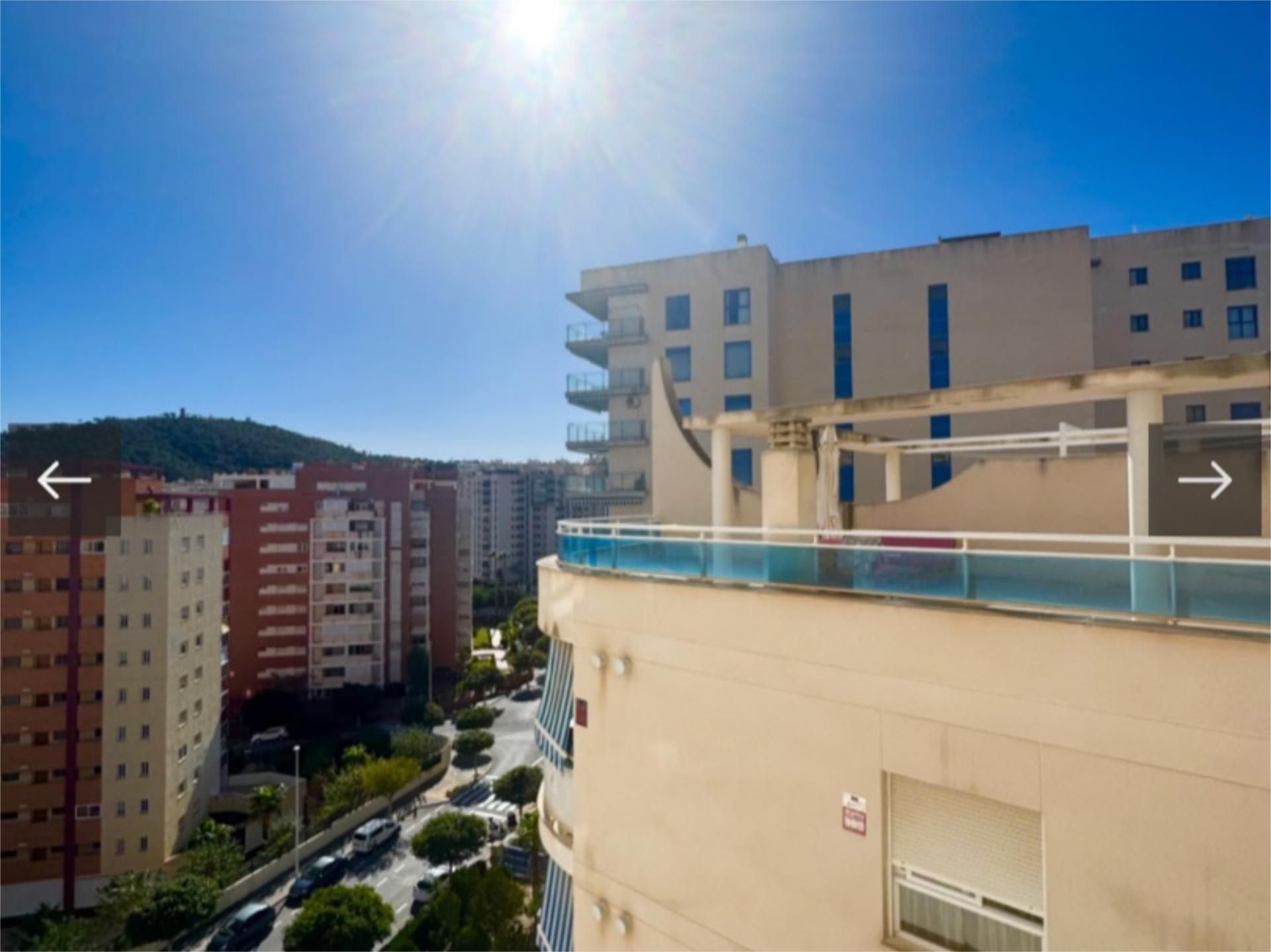 Vista exterior de Apartament en venda en Villajoyosa / La Vila Joiosa amb Aire condicionat, Terrassa i Piscina