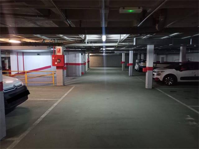 Garaje en Alquiler en Navia