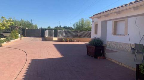 Foto 2 de Casa adosada en venda a Villarrobledo, Albacete