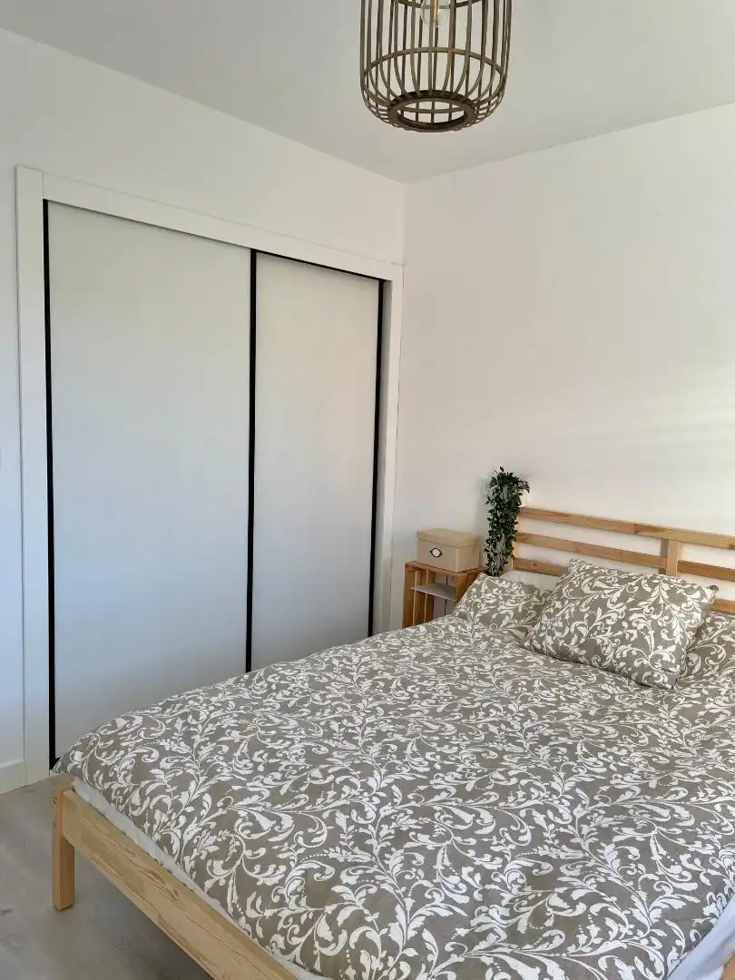 Pis en venda a Batalla del Salado, 7, Centro Dormitori de Pis en venda en Ponferrada amb Calefacció, Parquet i Moblat