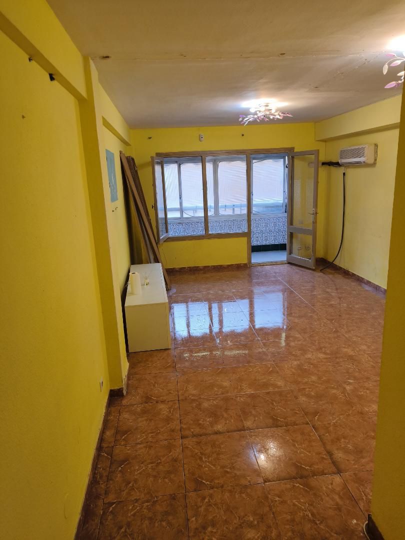 Pis en venda a Calle Pelayo, 16, La Trinidad Dormitori de Pis en venda en Málaga Capital amb Aire condicionat i Terrassa