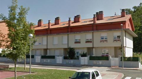 Foto 3 de Casa adosada en venda a Errementarien Plaza, 6, Otxandio, Bizkaia