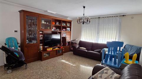 Casa o chalet en venta en Calle del General, 114, Utiel, Valencia - imagen 2 Foto 2 de Casa o chalet en venta en Calle del General, 114, Utiel, Valencia