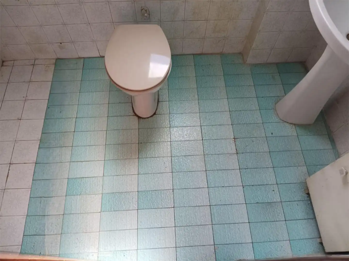 Bathroom of Flat for sale in  Valencia Capital  with Air Conditioner and Terrace