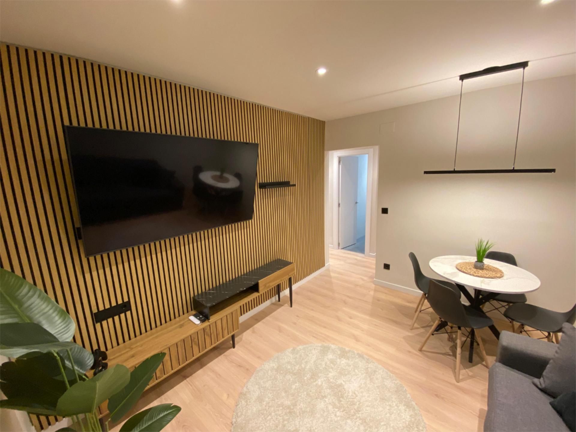 Living room of Flat for sale in Miranda de Ebro  with Heating, Parquet flooring and Furnished