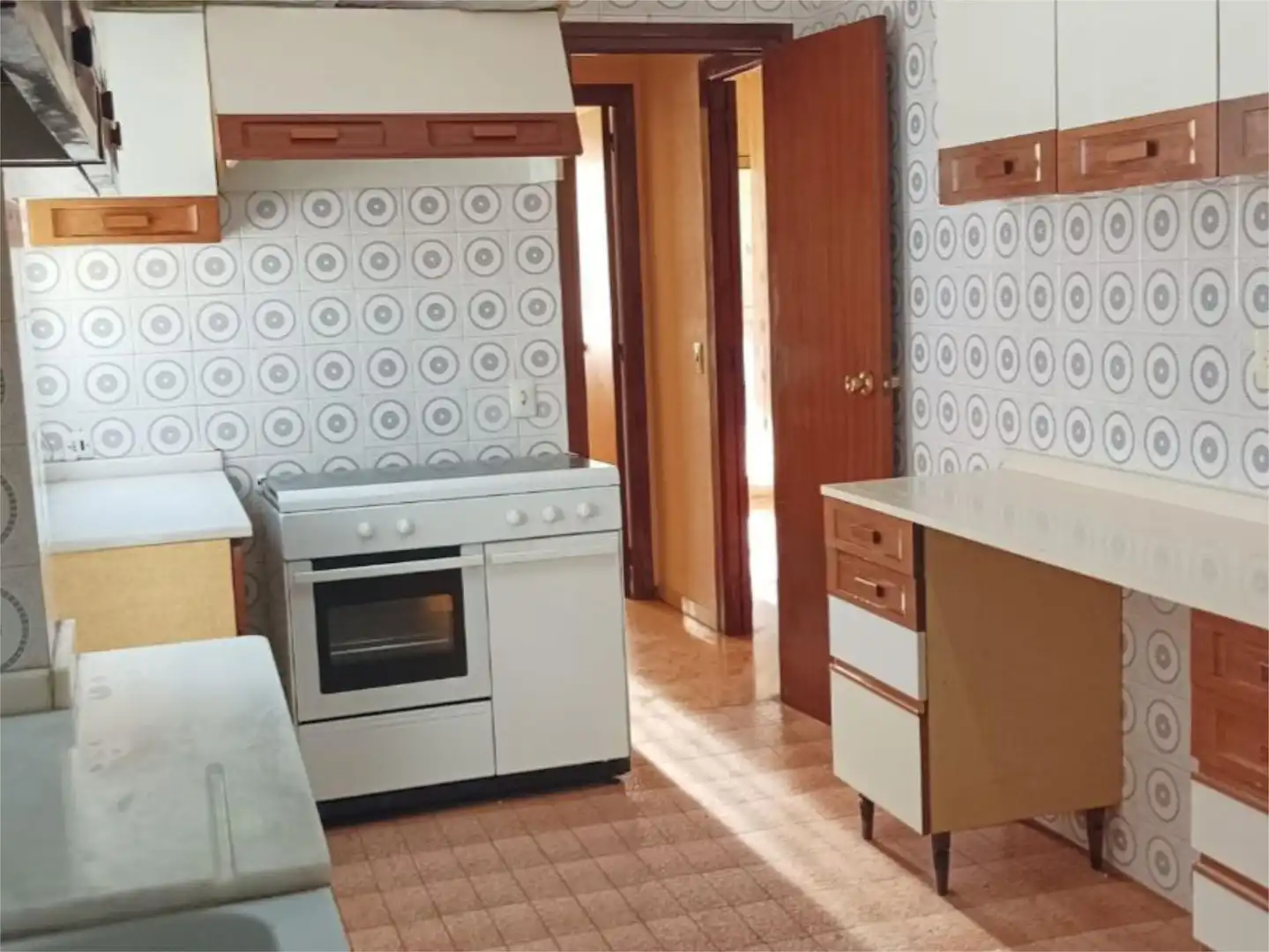 Kitchen of Flat for sale in  Valencia Capital  with Air Conditioner and Terrace