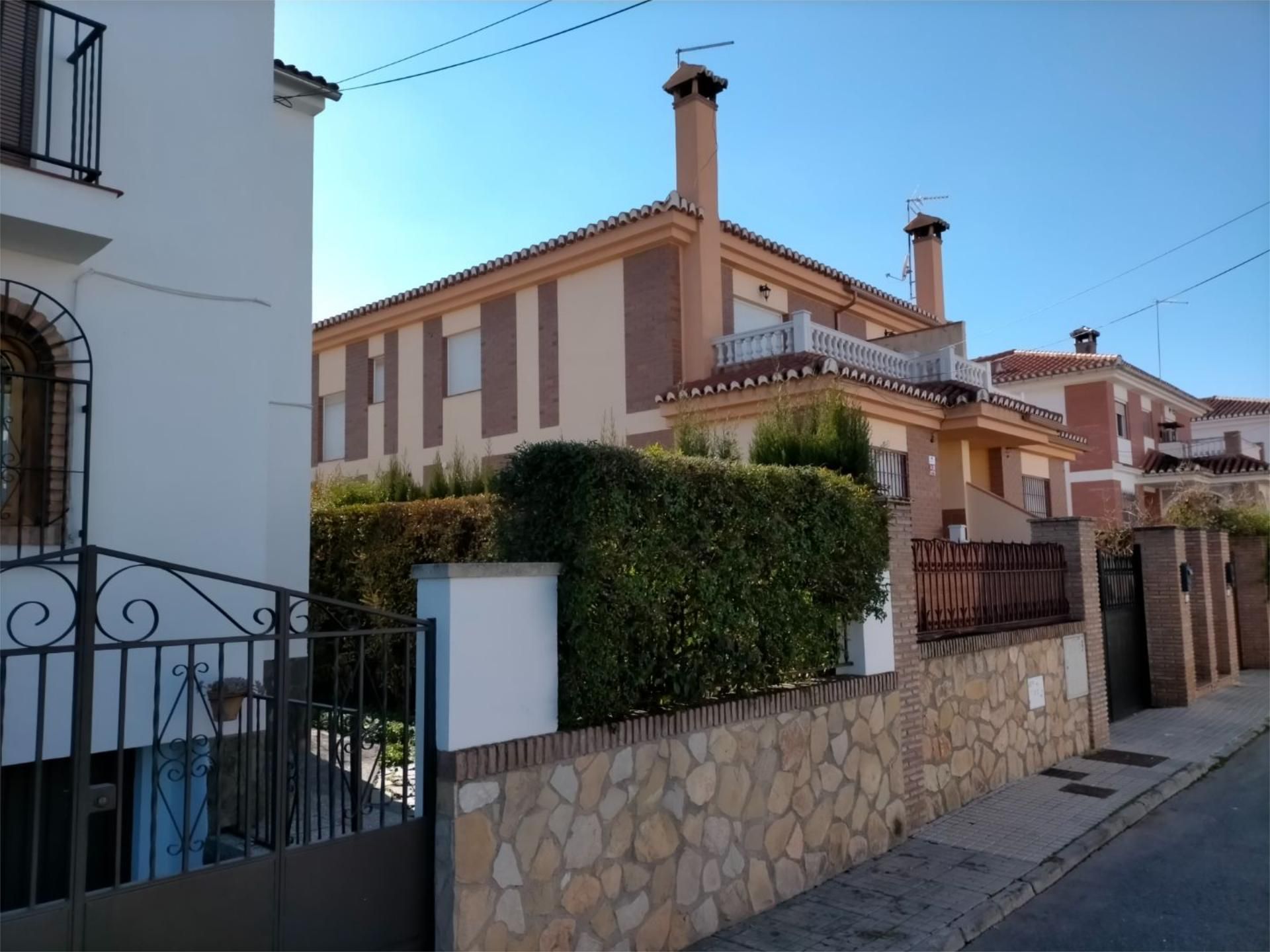 Exterior view of House or chalet for sale in Ogíjares  with Air Conditioner, Terrace and Balcony