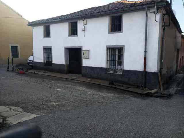 Casa-chalet en Venta en Tabanera la Luenga