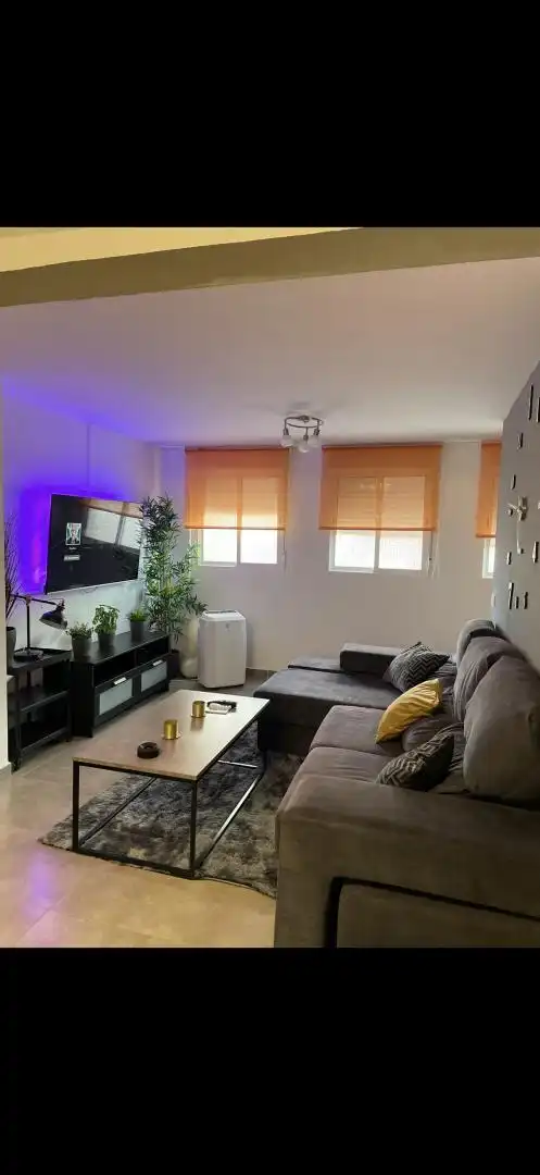 Piso en venta en Carrer Sant Bartomeu, S'Arenal Sala de estar de Piso en venta en Llucmajor con Amueblado