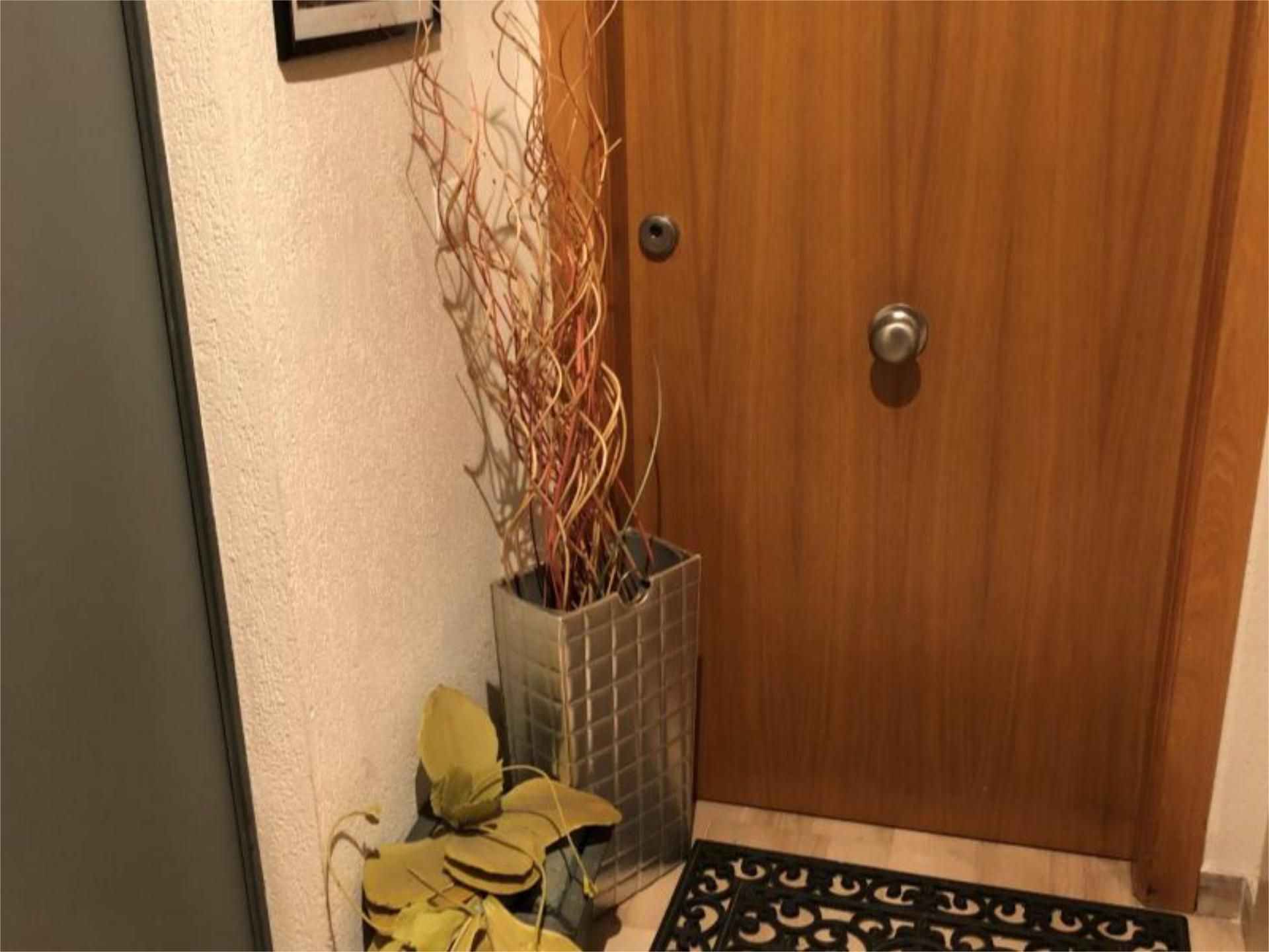 Pis de lloguer en Gandia amb Aire condicionat, Terrassa i Moblat