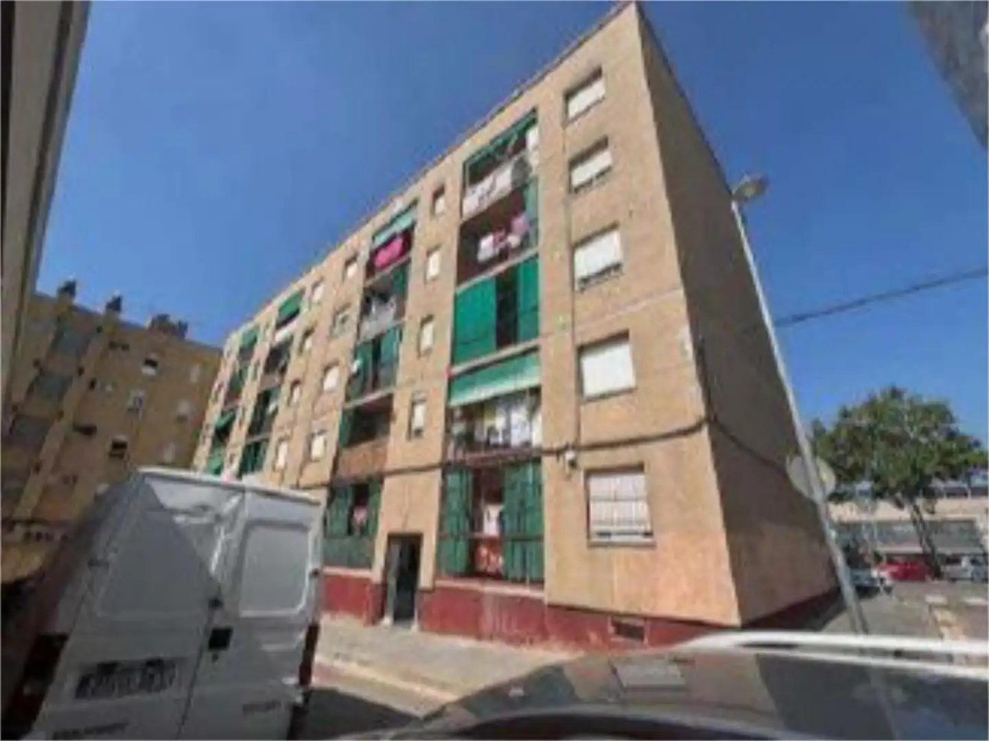 Wohnung zum Verkauf in Carrer de Les Cosidores, 2, Espronceda Außenansicht von Wohnung zum Verkauf in Sabadell mit Klimaanlage und Balkon