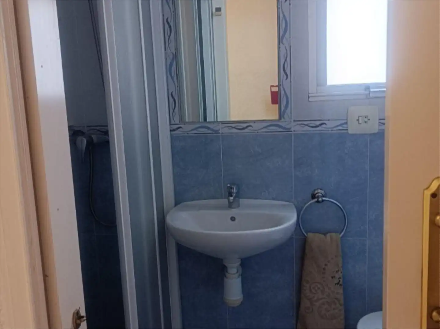 Baño de Piso de alquiler en  Murcia Capital con Aire acondicionado, Calefacción y Amueblado