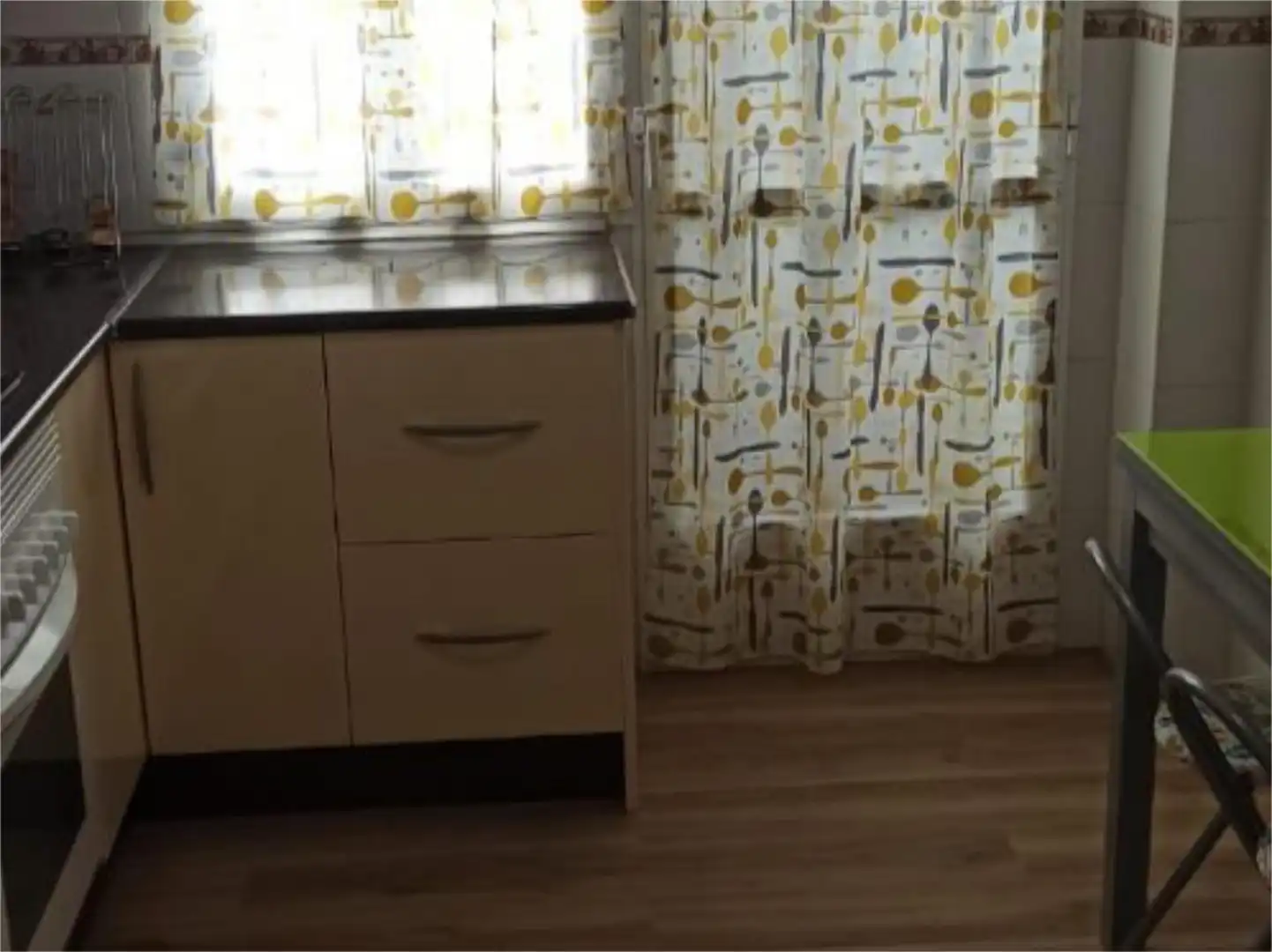 Kitchen of Flat for sale in Almendralejo  with Air Conditioner, Terrace and Storage room
