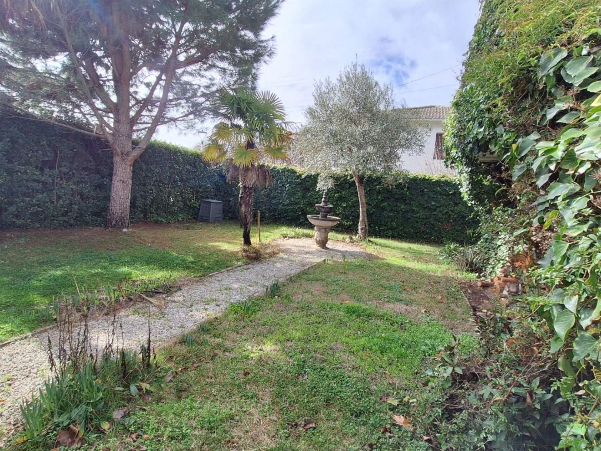 Garden of House or chalet to rent in La Adrada   with Air Conditioner, Heating and Private garden