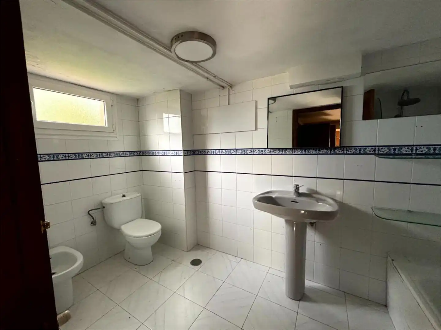 Flat for sale in Caserio la Braña, 9, Noreña Bathroom of Flat for sale in Noreña with Heating, Private garden and Terrace